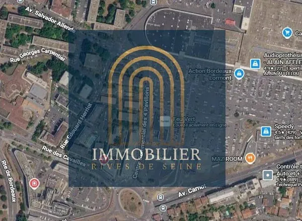 Local commercial 120 m²
