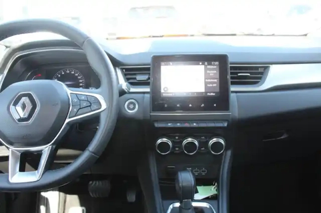 Renault Captur tce 155 edc fap — photo 38