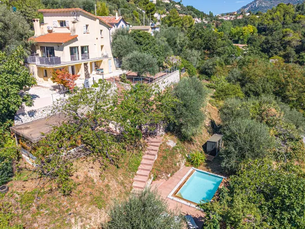 Maison 4 pièces 104 m²