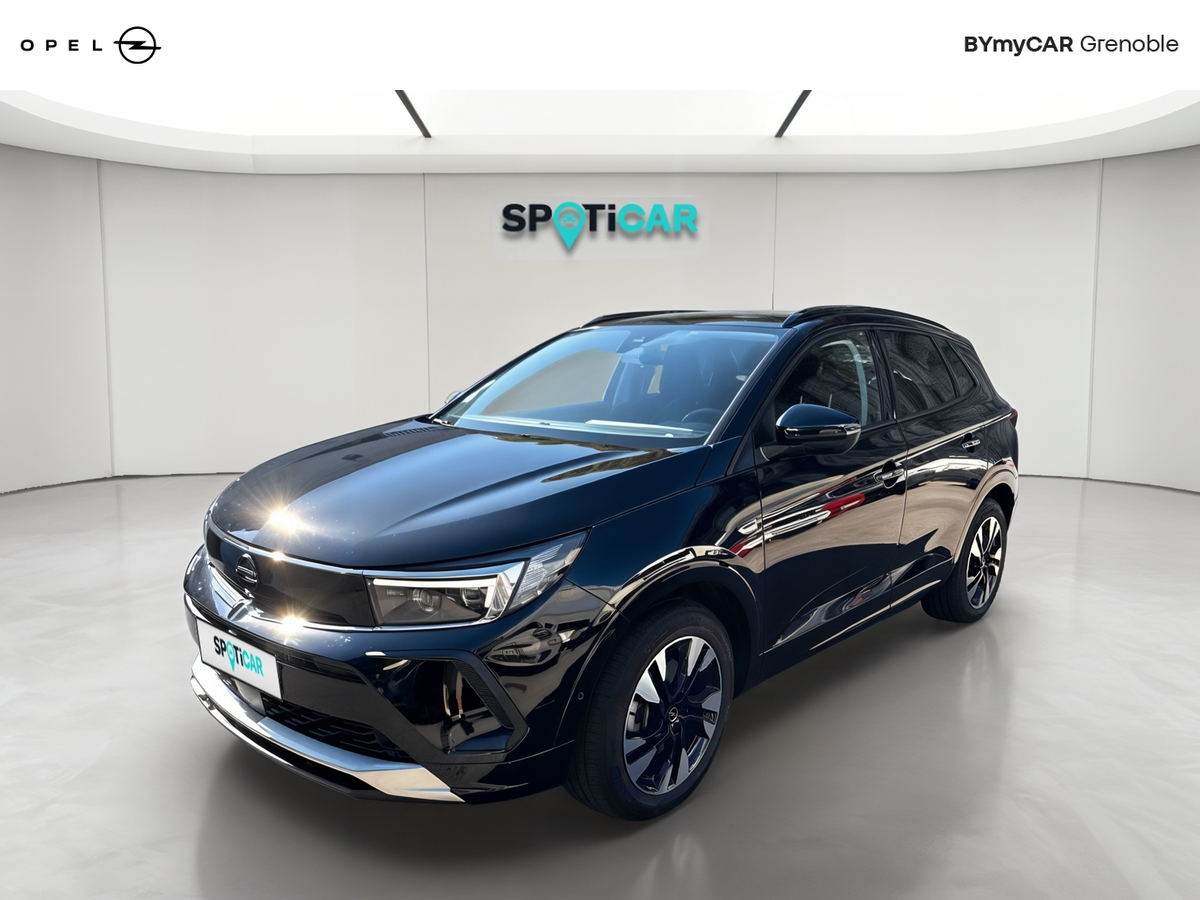 Opel Grandland Hybrid 225 ch BVA8 — photo 1