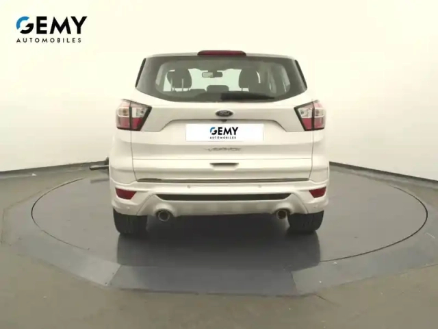 Ford Kuga vignale 2.0 tdci 150 s&amp;s 4x2 bvm6 — photo 5