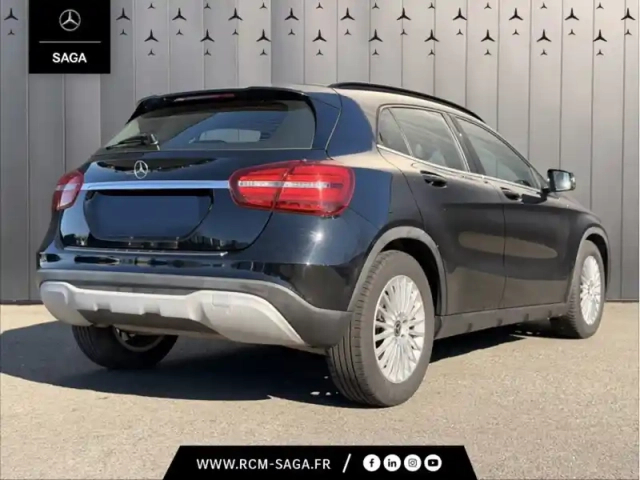 Mercedes Gla 180 business edition pack style — photo 3