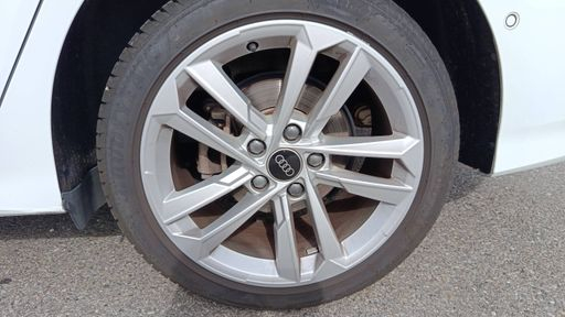Audi A3 Berline 35 TFSi 150 Mild Hybrid S-Tronic 7 - Design – 2021 – 57091 km – Hybride essence – Boîte Automatique — photo 15