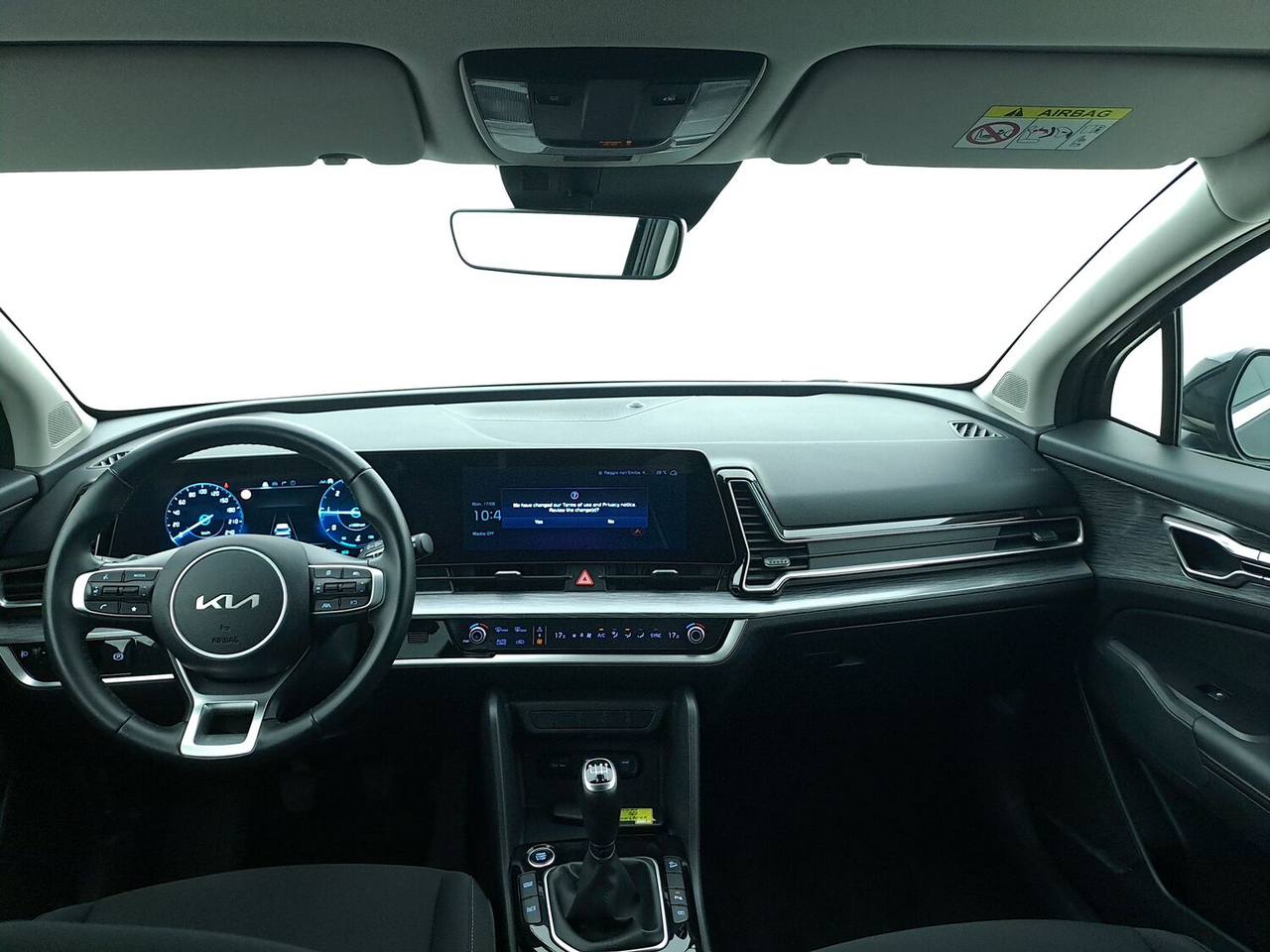 Kia Sportage — photo 14