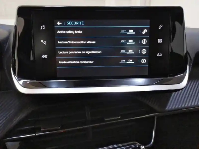 Peugeot 208 puretech 75 s&amp;s bvm5 — photo 22