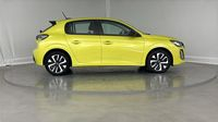 Peugeot 208 1.2 Hybrid 100ch Active e-DCS6 — photo 4