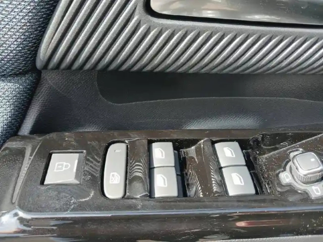 Citroën C5 Aircross hybride 145 ch e-dcs6 — photo 19
