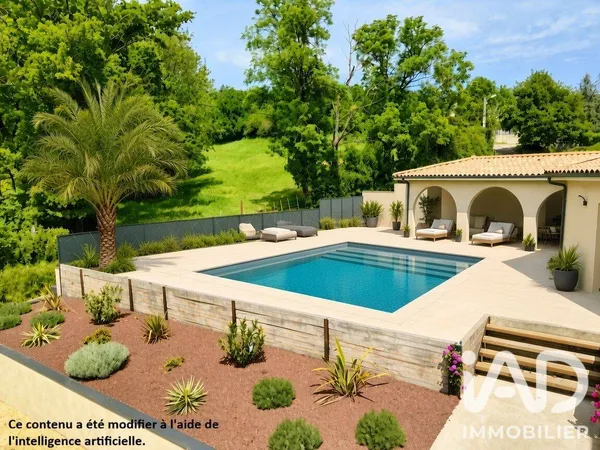 Maison 7 pièces 236 m²