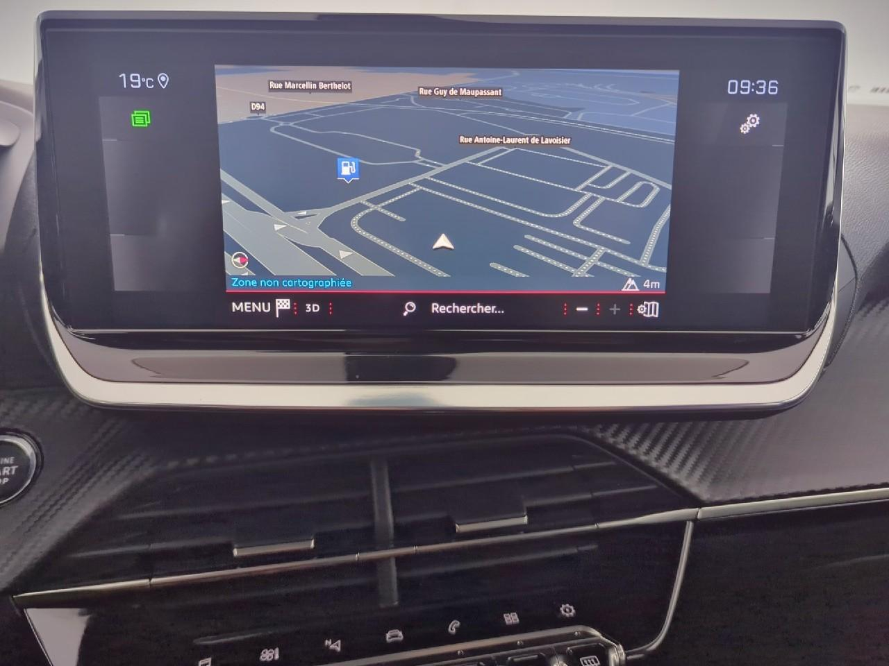 Peugeot 2008 puretech 100 s&s bvm6 allure — photo 15