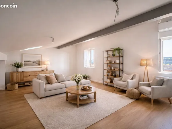 Beau T2 en duplex vue dégagée dernier étage, clim ...