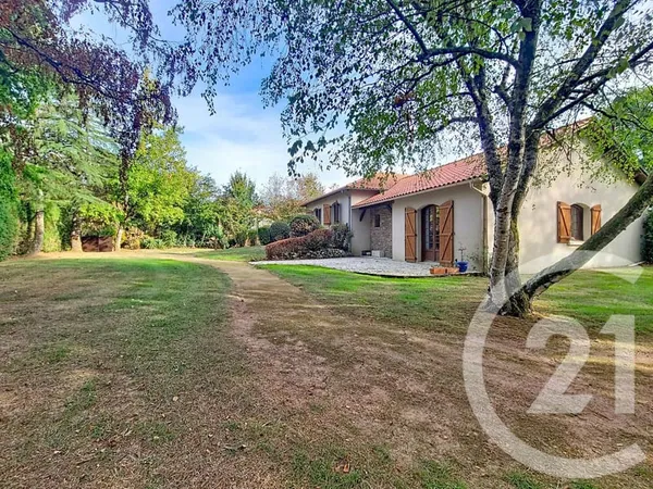 Maison 6 pièces 143 m²