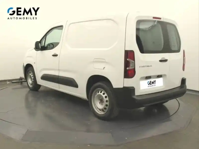 Peugeot Partner fourgon standard 650 kg bluehdi 130 s&amp;s eat8 — photo 28