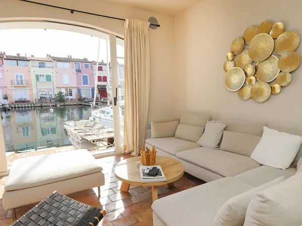 Exclusivite - Balandrine Contemporaine Port Grimaud