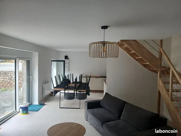 Loue maison meublée