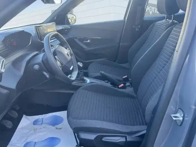 Peugeot 2008 puretech 100 s&amp;s bvm6 — photo 25