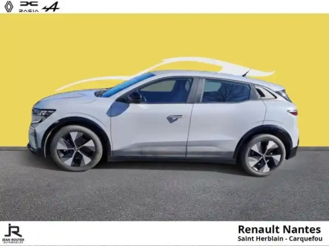 Renault Megane e-tech electric ev60 220ch equilibre super charge — photo 4