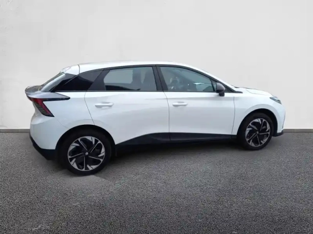 Mg Mg4 electric 51kwh - 125 kw 2wd — photo 3