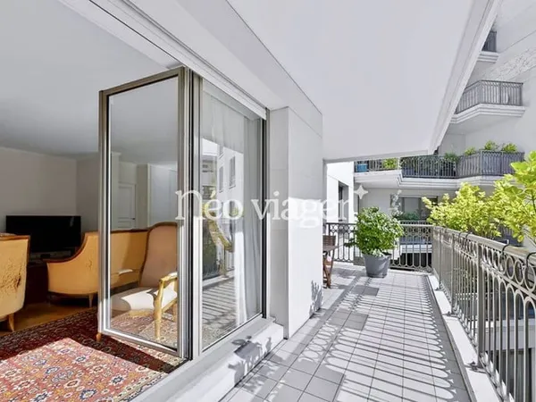 Appartement 5 pièces 116 m²