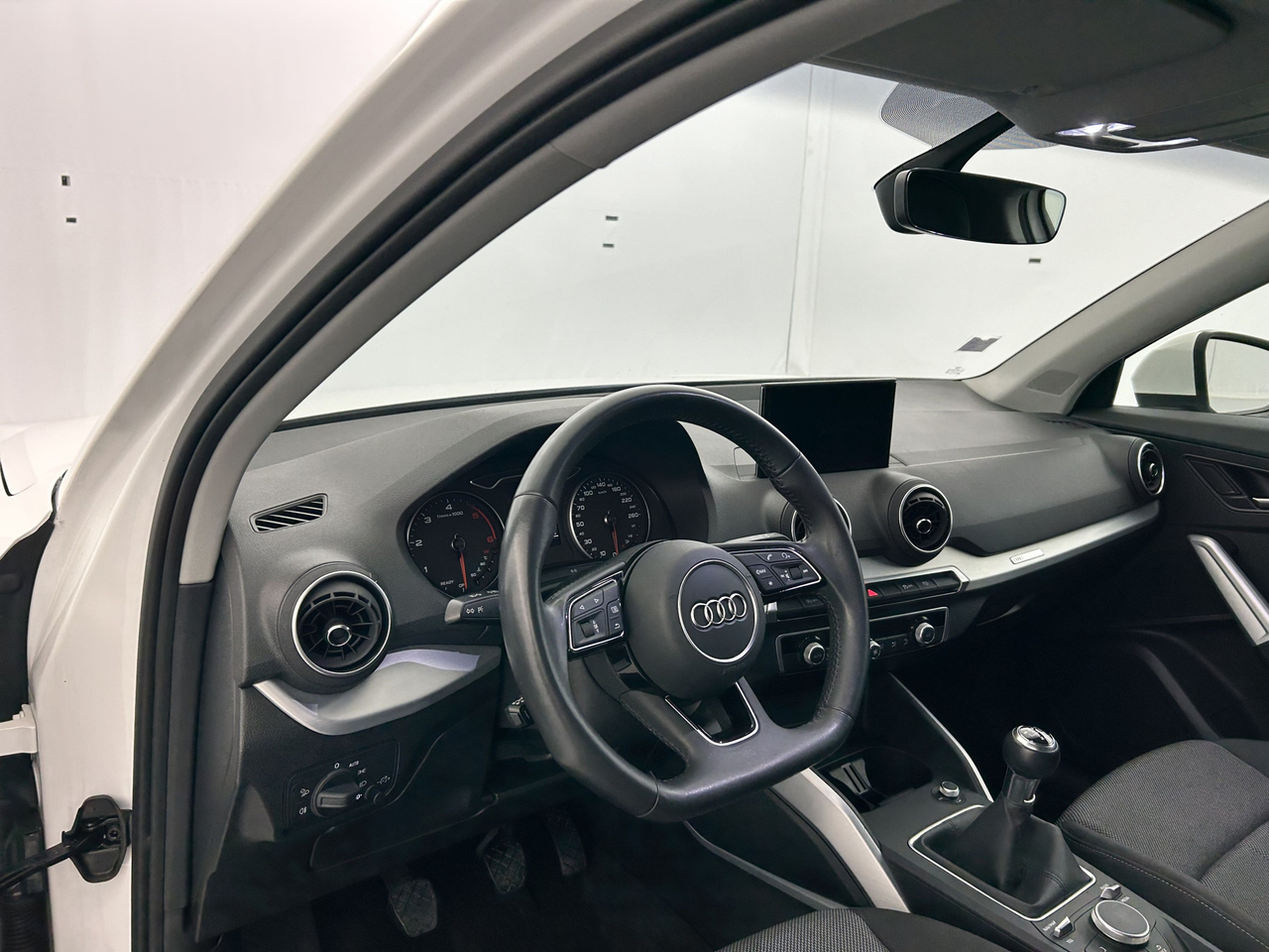Audi Q2 — photo 10