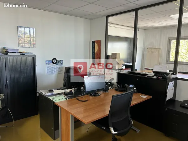 LOCAL D'ACTIVITE 482 m² SAINT JEAN DE VEDAS