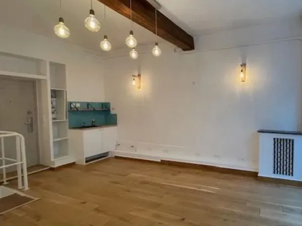 A louer local commercial 30m2