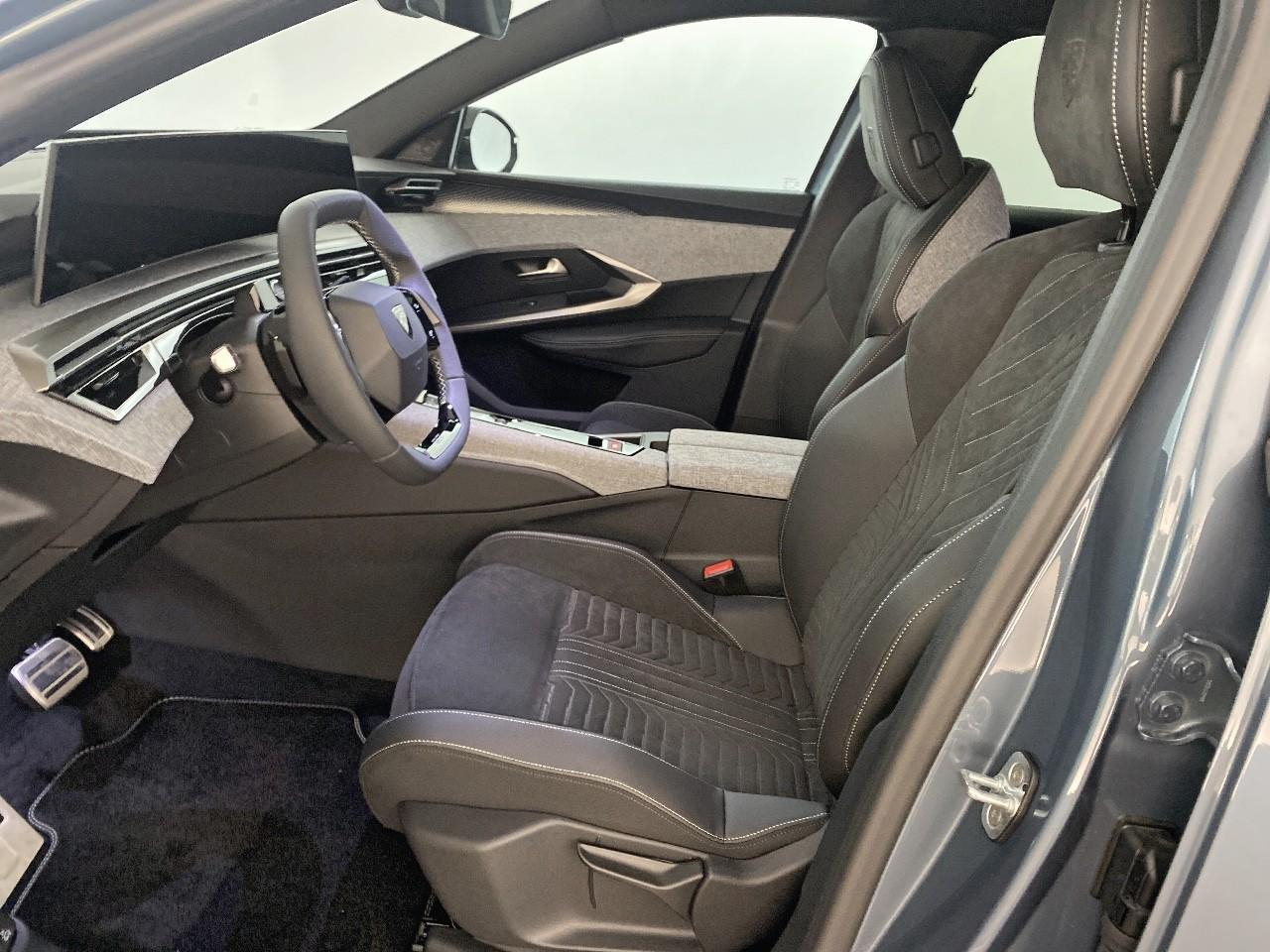 Peugeot 3008 hybrid 145 e-dcs6 gt — photo 9