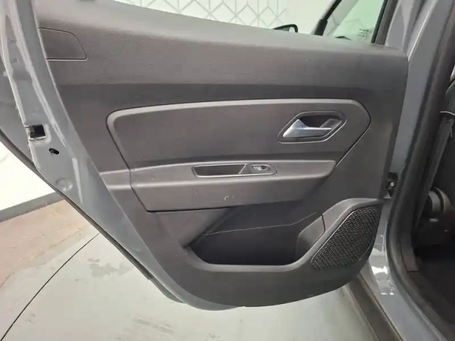 Dacia Duster tce 150 fap 4x2 edc — photo 23