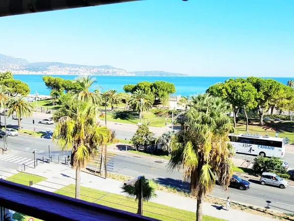 Exceptionnel 3 Pièces 82 m2 Étage Élevé Vue Mer Saint-Jean-