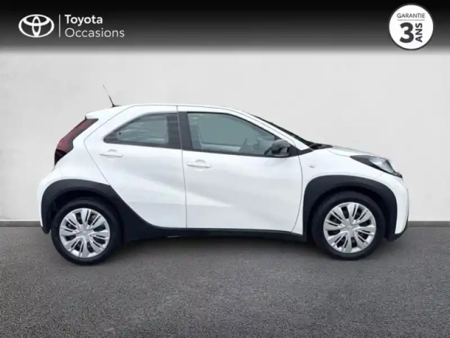 Toyota Aygo X 1.0 vvt-i 72ch dynamic my23 — photo 6