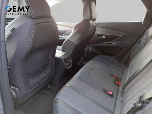 Peugeot 3008 hybrid 225 e-eat8 — photo 10