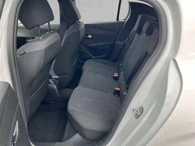 Peugeot 208 puretech 75 s&amp;s bvm5 — photo 37