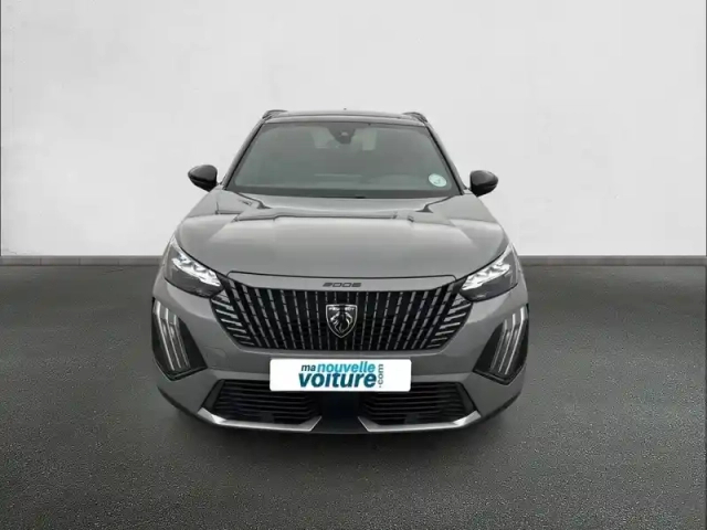 Peugeot 2008 puretech 130 s&amp;s eat8 — photo 2