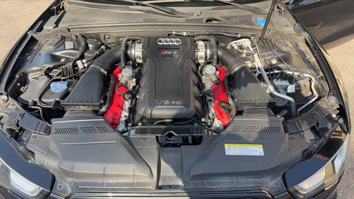 Audi RS5 4.2 FSI 450 Quattro S-Tronic 7 - RS – 2015 – 118144 km – Essence – Boîte Automatique — photo 55