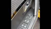 Peugeot 208 1.2 PureTech 100ch S&S GT EAT8 — photo 13