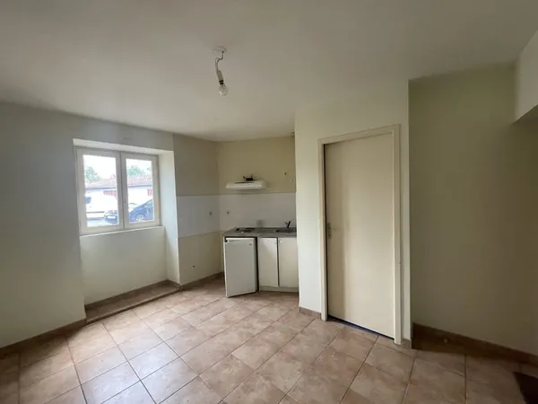 Studio en rez-de-chaussée à Ispoure