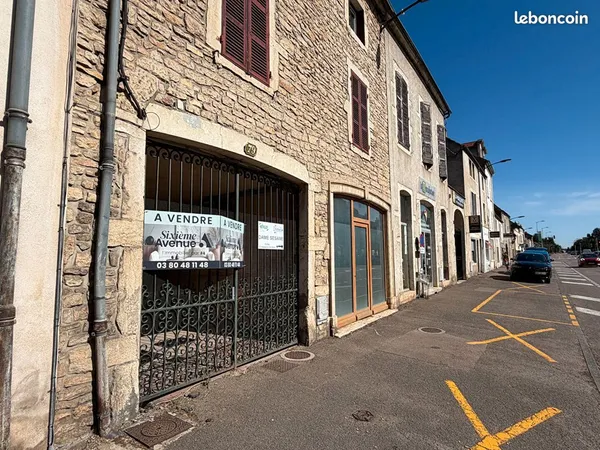 Immeuble 13 pièces 365 m²
