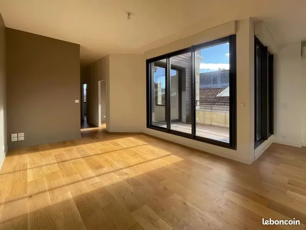 T3- Victoire - Capucins - Neuf- Climatisation-Terrasse- 60M2