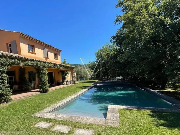 Maison 6 pièces 188 m²