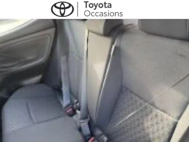 Toyota Yaris 70 vvt-i dynamic business 5p my22 — photo 13