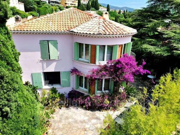 Maison 6 pièces 152 m²