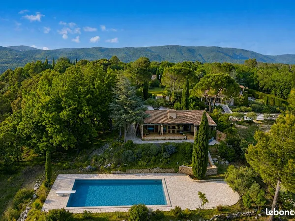 Belle Villa à finir de rénover avec vue exceptionnelle