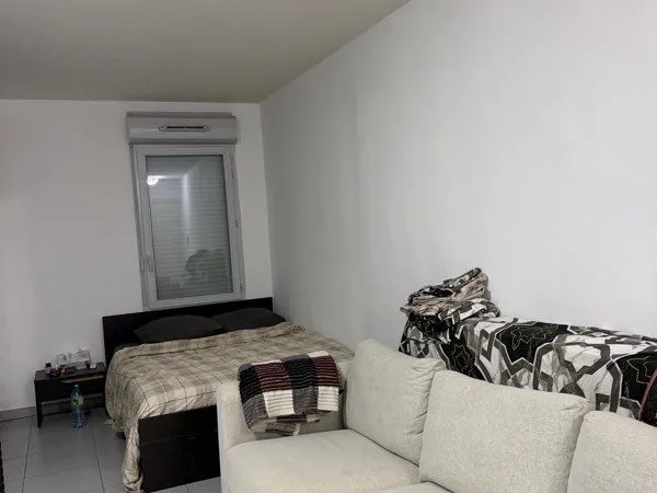 Studio meublé à louer pour 2 mois
