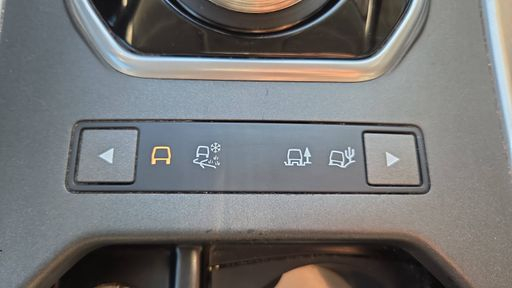 Land Rover Range Rover Evoque 2.0 TD4 180 AWD BVA9 - SE Dynamic – 2018 – 81562 km – Diesel – Boîte Automatique — photo 8