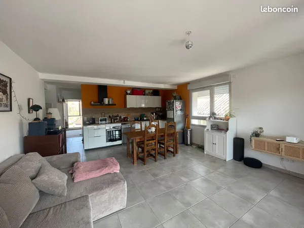 T3 lumineux avec terrasse de 17 m² - Proche lac