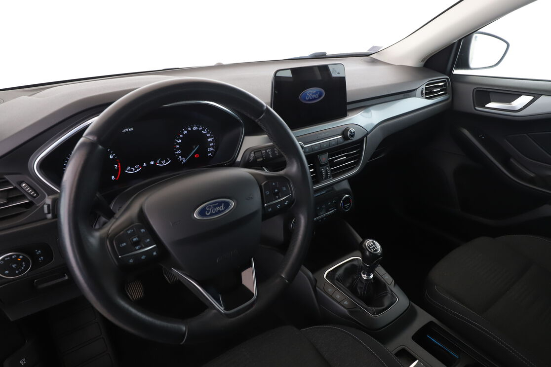 Ford Focus 1.0 EcoBoost Active — photo 10