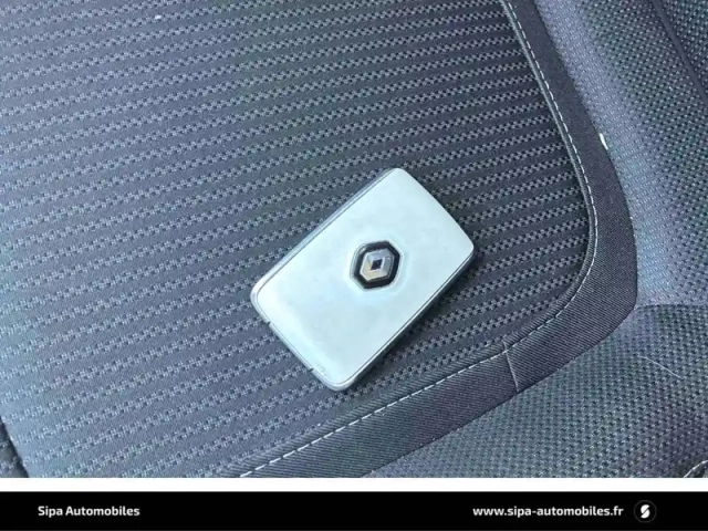 Renault Megane mégane iv berline blue dci 115 — photo 82