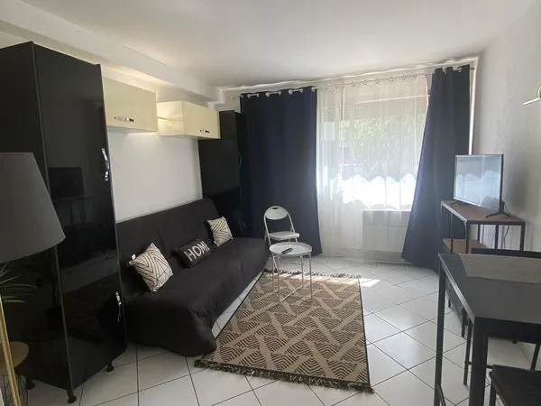 Appartement Location Villeneuve-Loubet 1p 20m² 720€