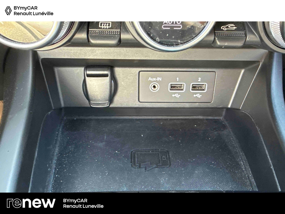 Renault Arkana E-Tech 145 - 21B — photo 19