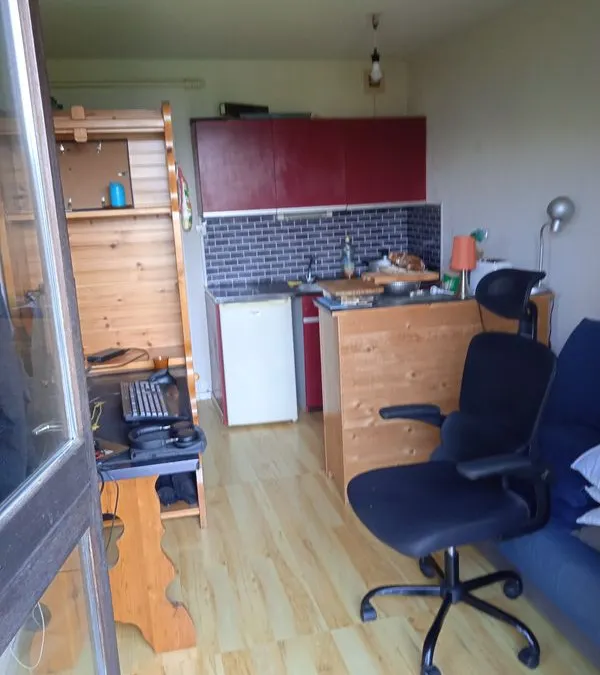 Photo 3