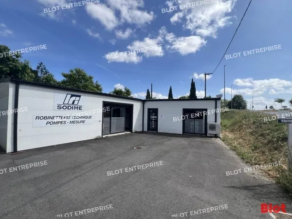 Bureaux 240 m²